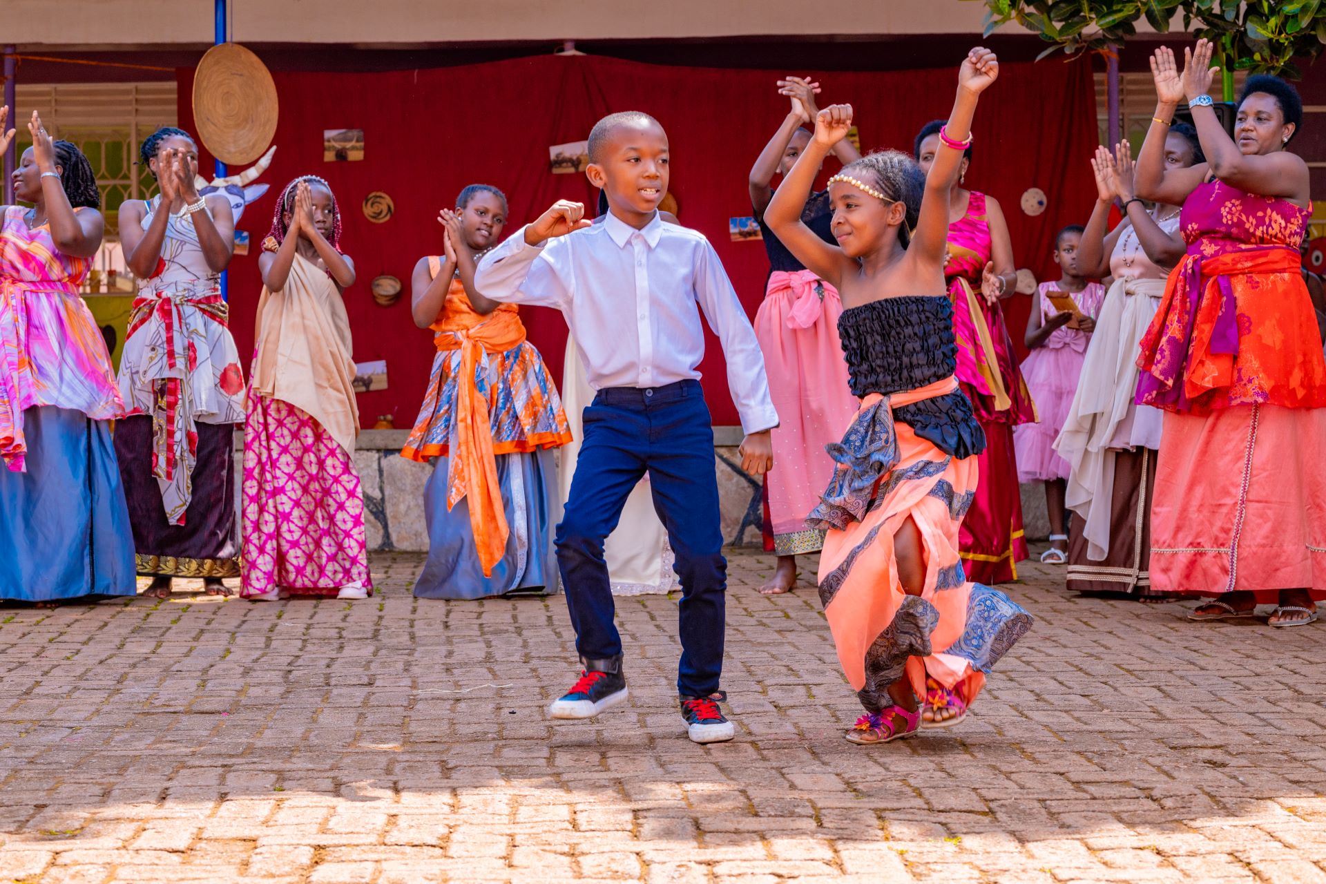 Bakiga dancing
