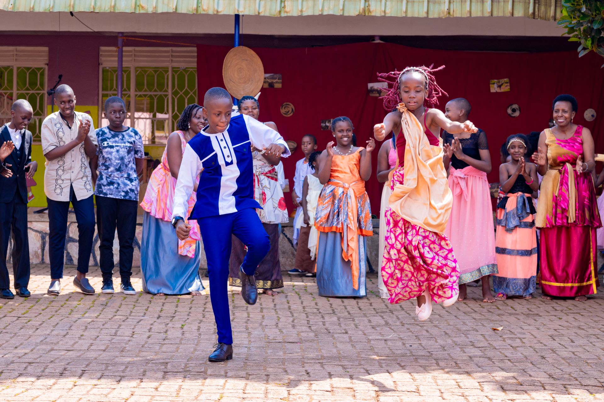 Bakiga dancing