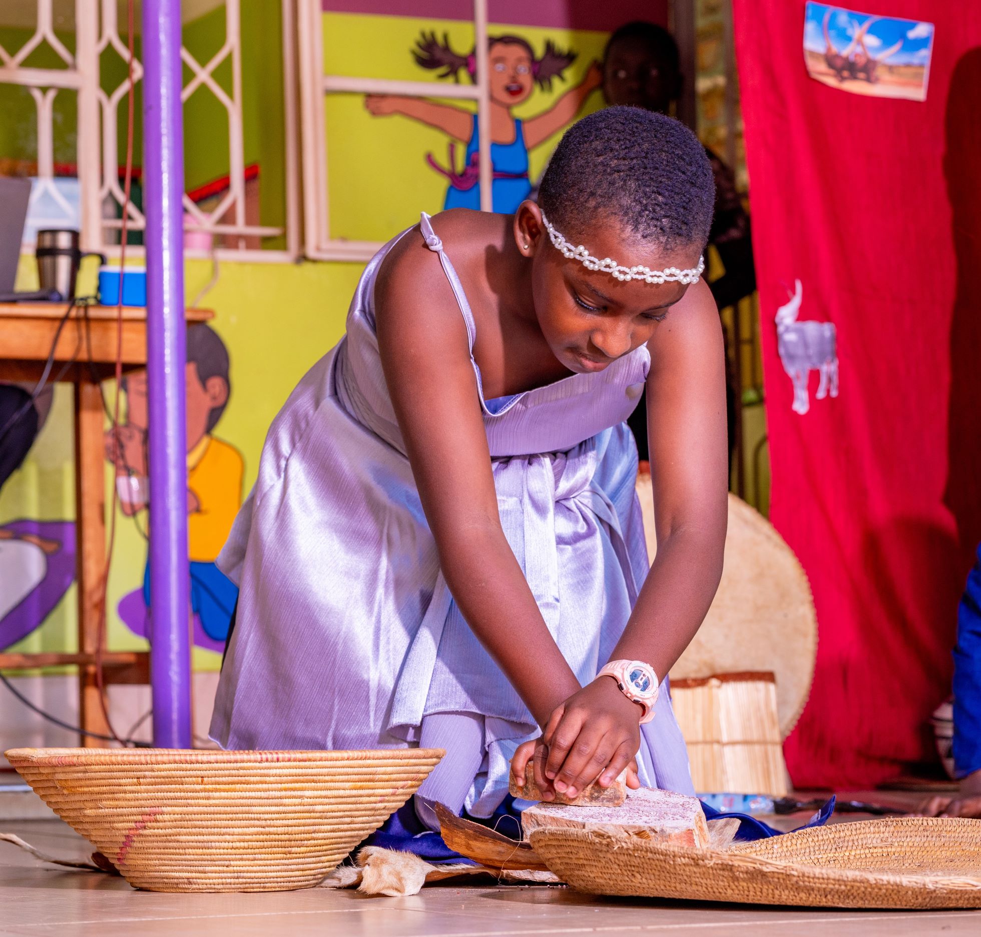 Grinding millet