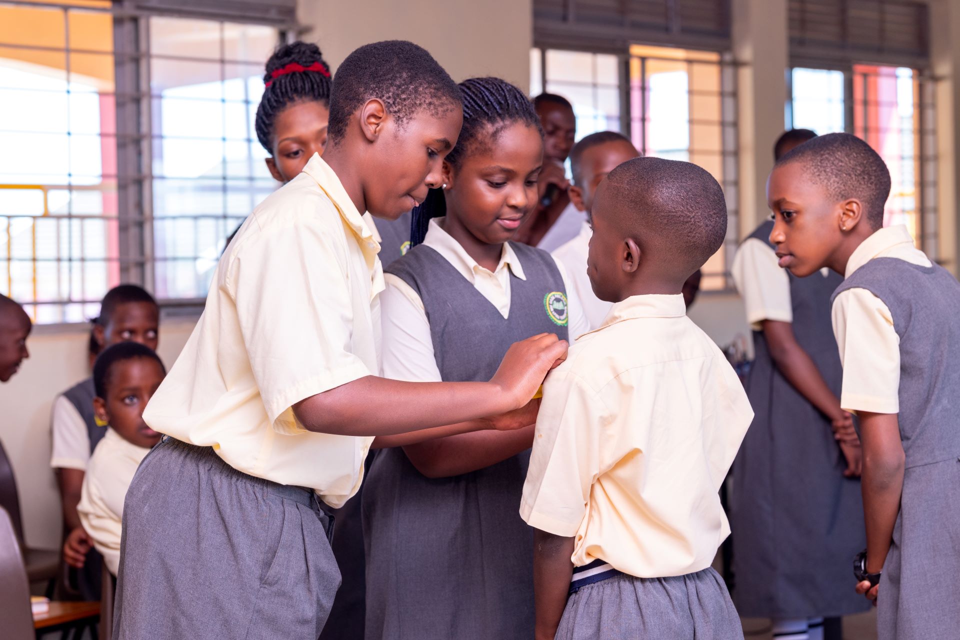 Handing over to incoming prefect